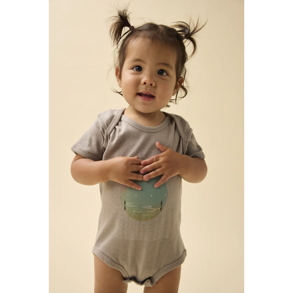 Loom Globe Onesie - Image 4